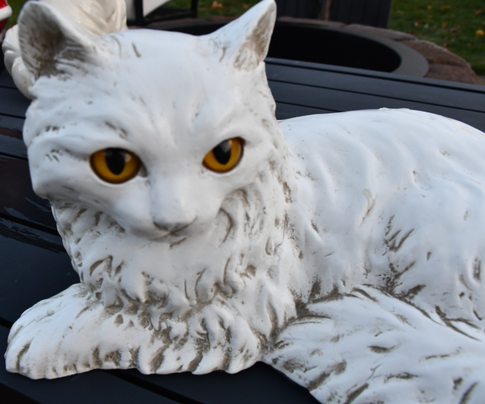 Vintage White Persian Cat Sculpture Figurine