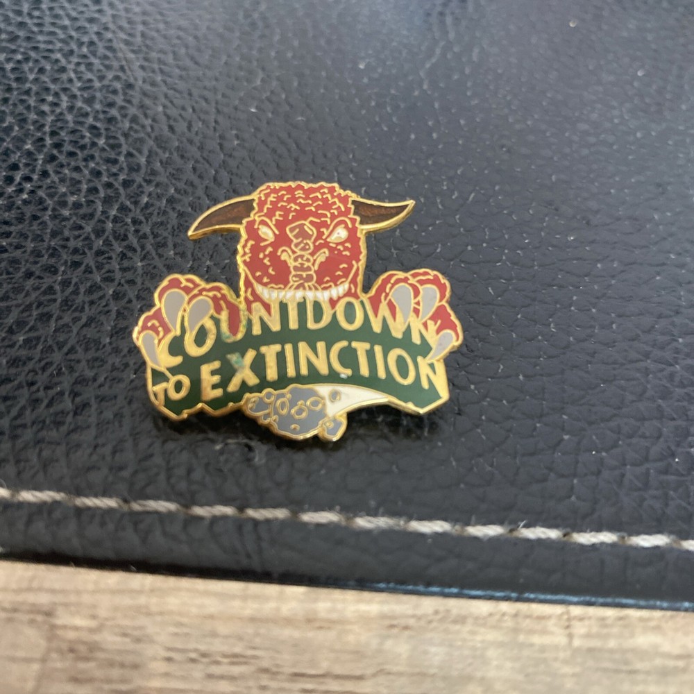 Disney World Animal Kingdom Carnotaurus Pin Countdown to Extinction Dinosaur