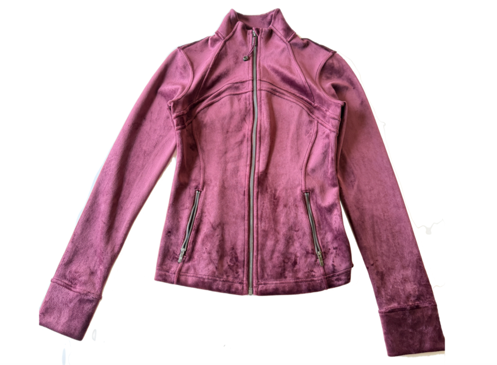 Lululemon Define Velvet Jacket in Garnet Size 6 Pre-Owned Soft Velour