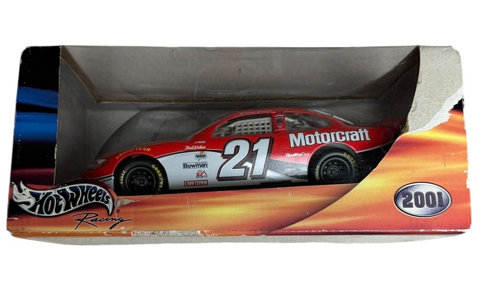 Hot Wheels NASCAR 1:24 Car Ford Motorcraft Elliott Sadler #21 2001 20-1555A NIB
