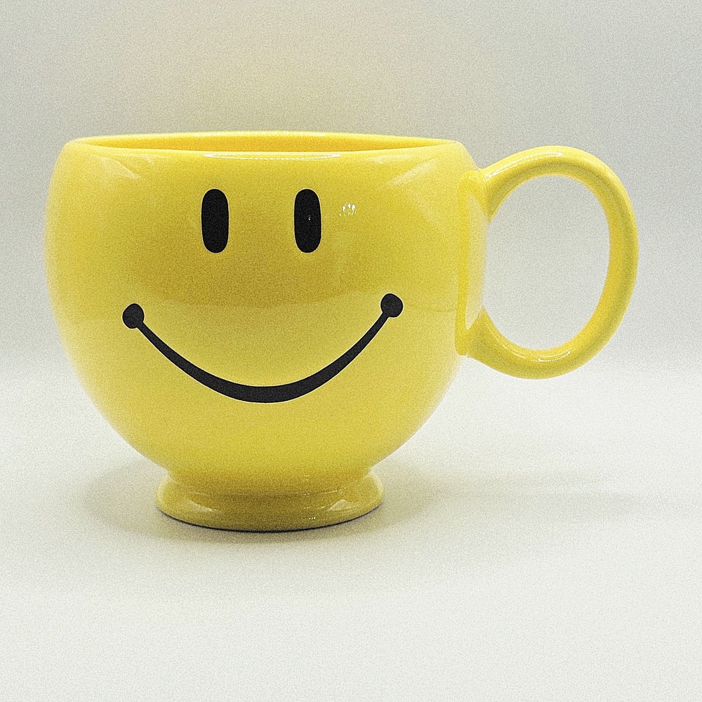 Teleflora Large Yellow Smiley Face Oversized Ceramic Coffee Cup Cereal Mug