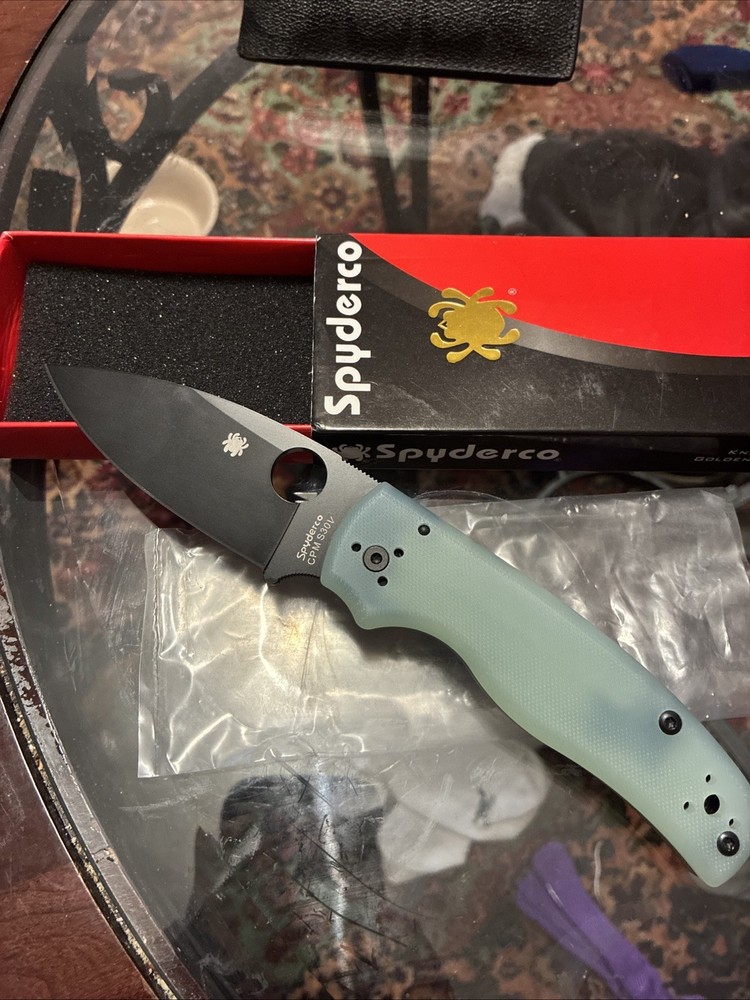 SPYDERCO SHAMAN Natural G10 Scales