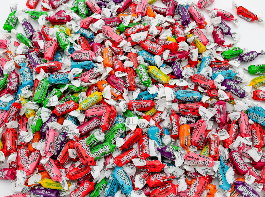 TOOTSIE FROOTIES Taffy Candy Assorted Mix (10 Flavors) – Tootsie Rolls Bulk Bag,