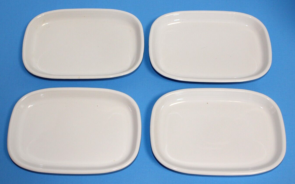 Vintage Pfaltzgraff 4-Piece White Stoneware Rectangular Plates 426