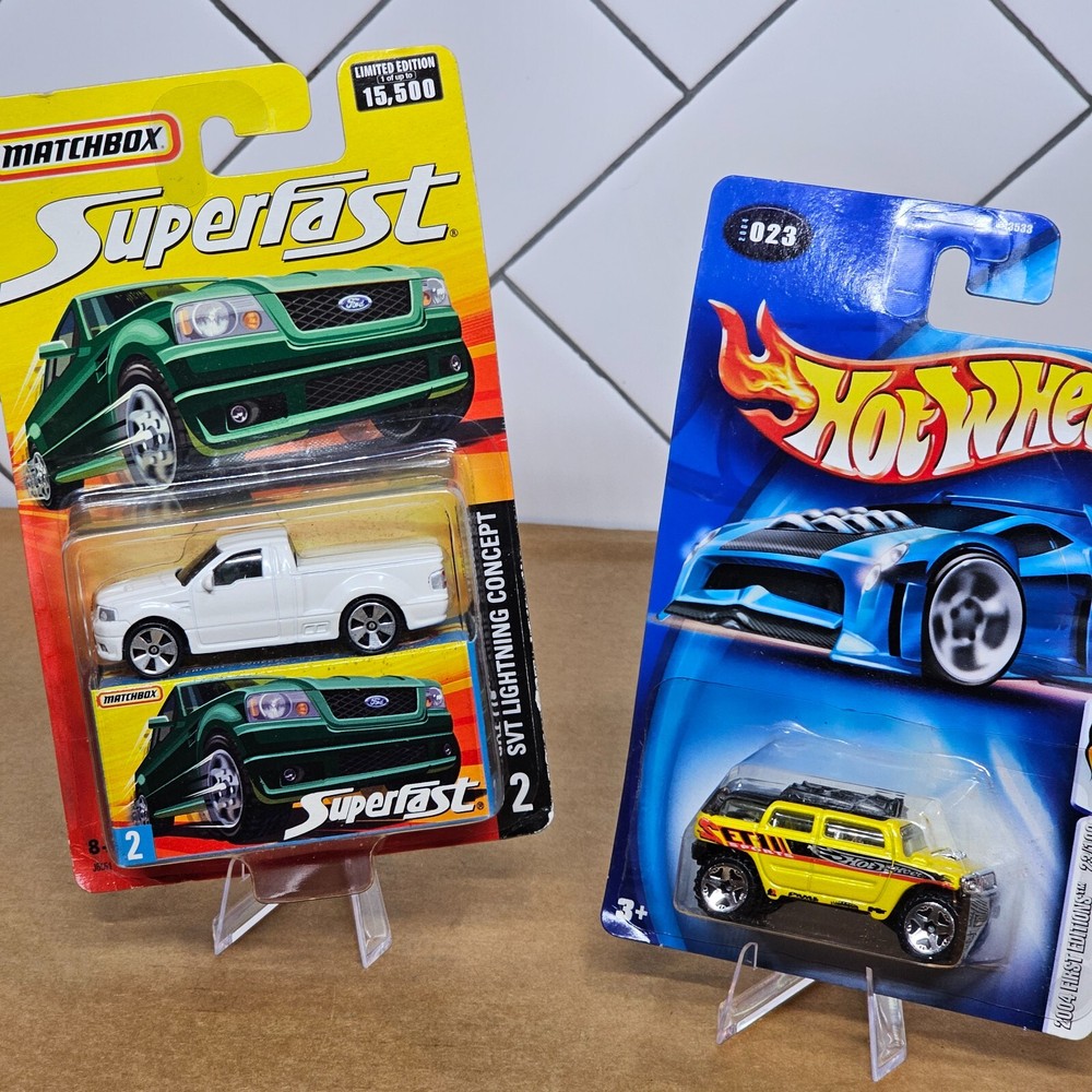 2006 Matchbox Superfast Ford SVT Lightning Concept Truck #2 with Hot Wheels 023