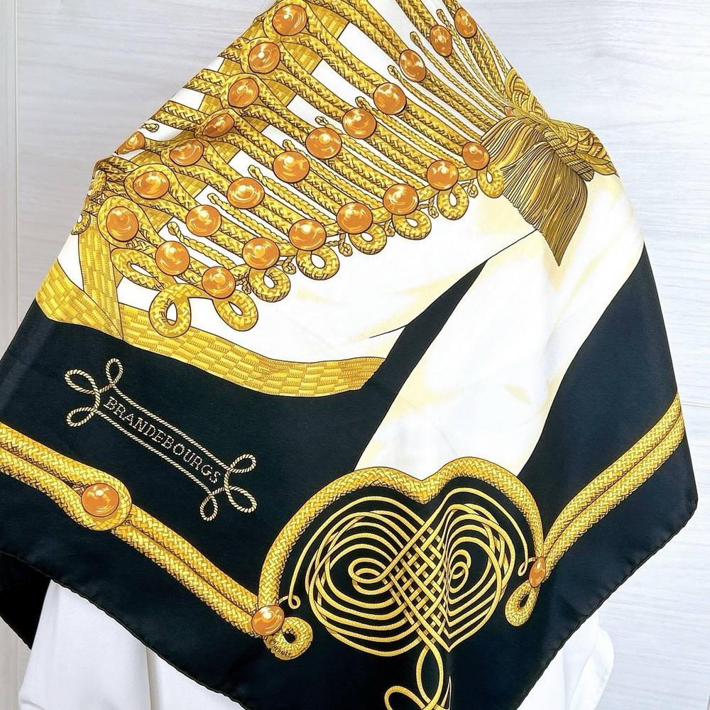 Vtg HERMES 90cm Silk Scarf Brandebourgs by Caty Latham 35
