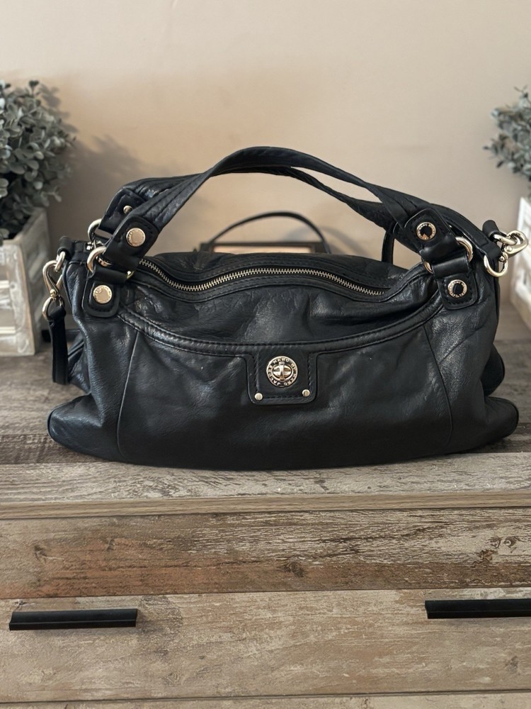 Marc Jacob's Vintage Black Leather Shoulder Bag With Crossbody Strap