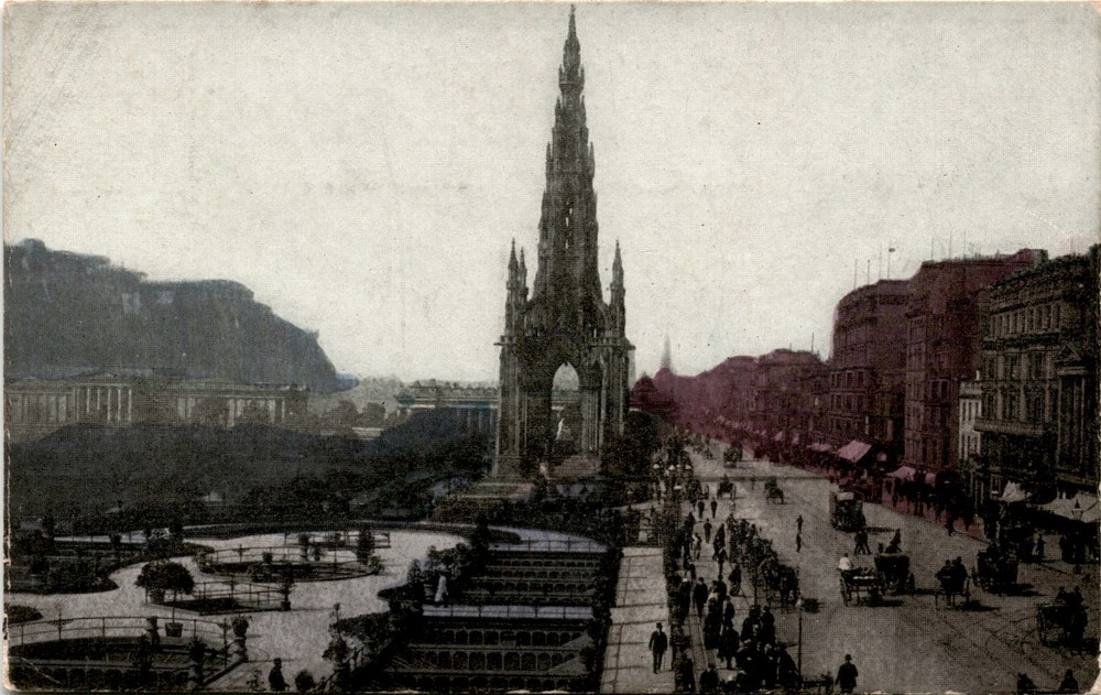 Scott's Monument, Edinburgh, Scotland, Sir Walter Scott, Edinburgh Postcard