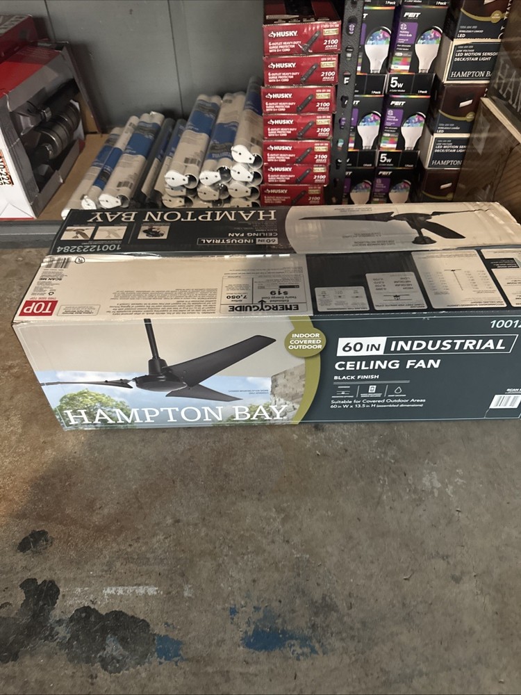 Hampton Bay 26829 60 inch Ceiling Fan - Black