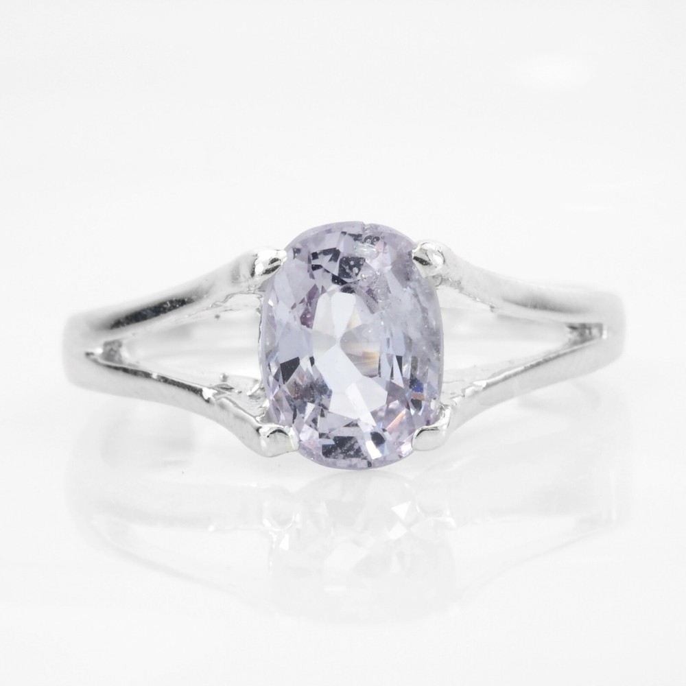 New Year Gift: 0.92Ct Pastel Lavender Spinel Solitaire Engagement Ring