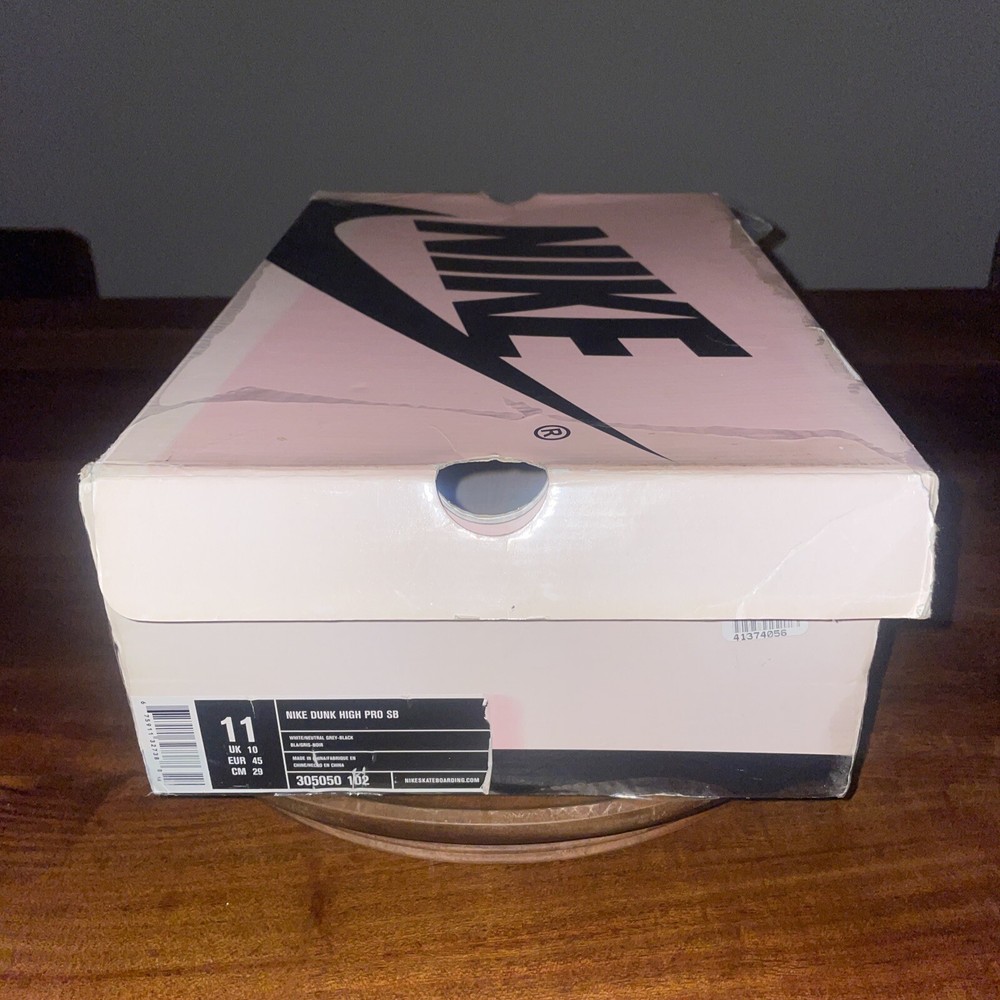BOX ONLY w/ paper Nike SB Pink Box Nike Dunk High Pro SB size 11 supreme Tiffany