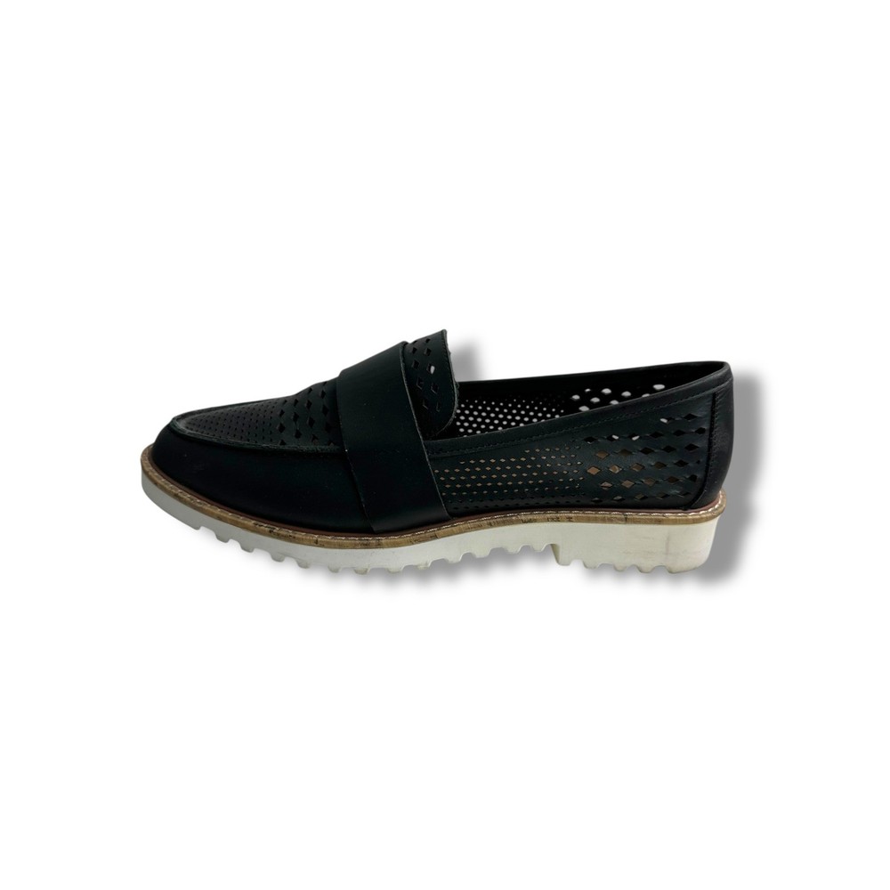 Crown Vintage Miaa Black Perforated Platform Loafers Womens 8.5 Lug Sole Shoes