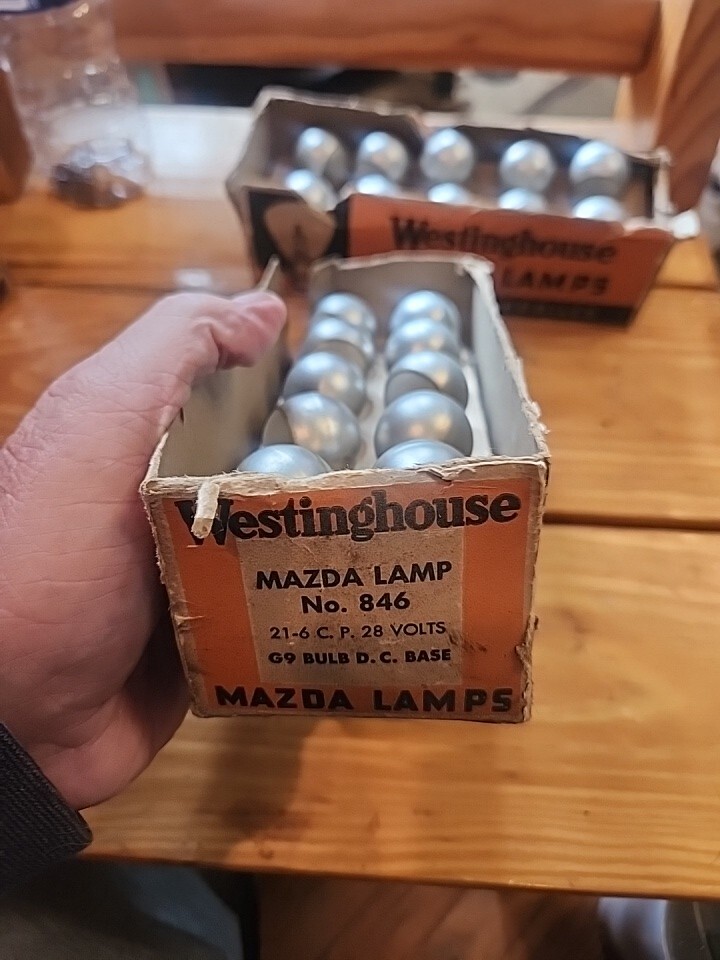 Vintage Lot Of 20 #846 Westinghouse Mazda Lamp Bulbs Rat Rod Custom Lighting