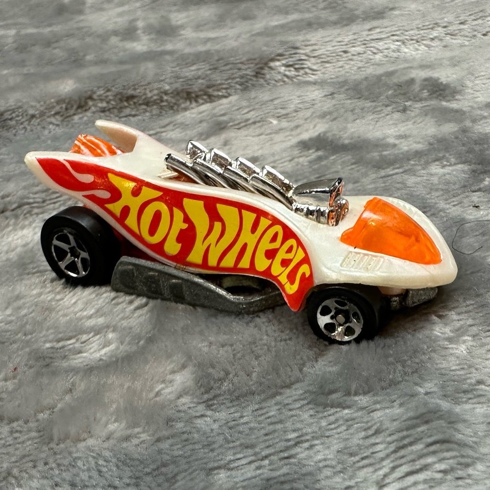 Hot Wheels Turbo Flame Diecast Race Car 1995 Mattel Malaysia Vintage