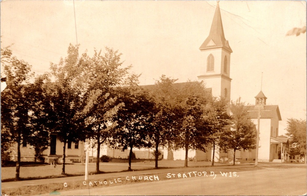 Stratford Wisconsin View of Catholic Church Religion Parish c.1925-1942    23359