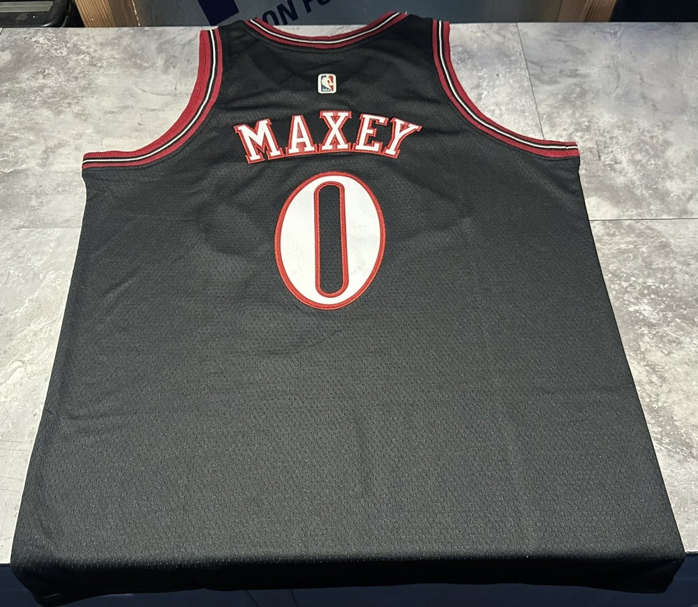 NWT Youth Nike Swingman Tyrese Maxey Philadelphia Sixers 76ers Jersey XL XLarge