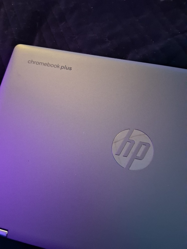 HP Chromebook Plus x360 Intel Core i3 14