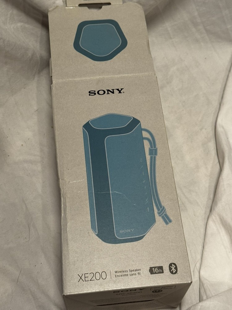Sony SRS-XE200 Portable Bluetooth Speaker in Blue RZ