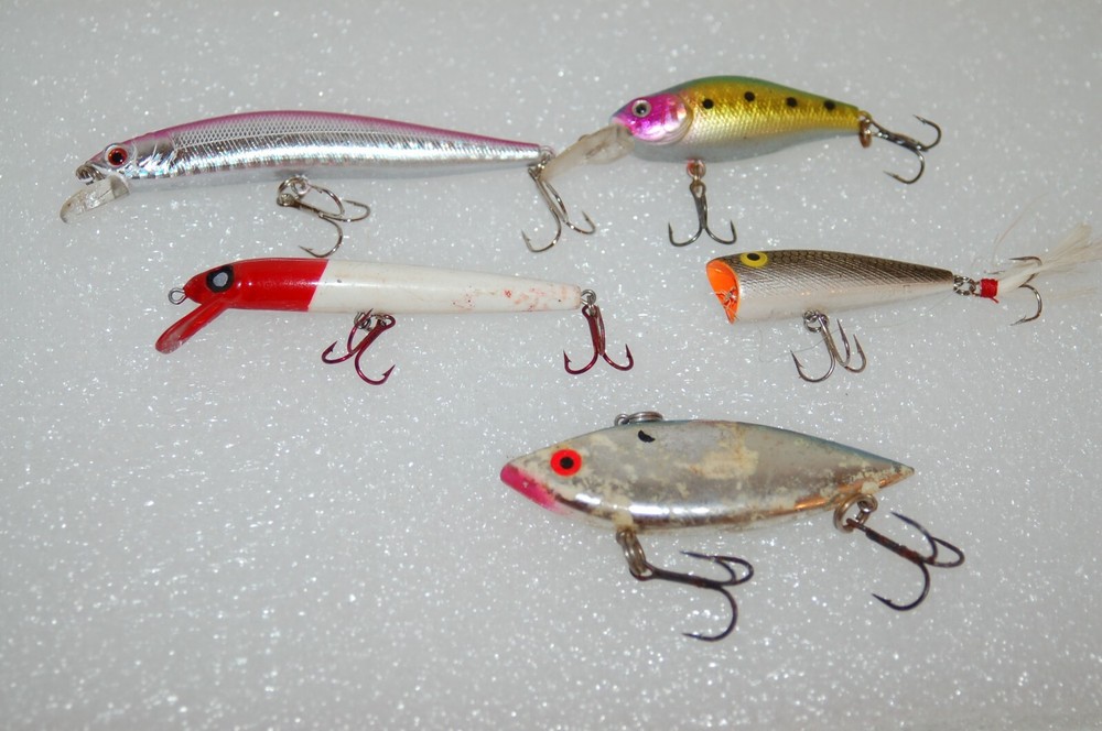 5-Piece Mixed Fishing Crankbaits with Lips for Fresh & Saltwater - Assorted Colors