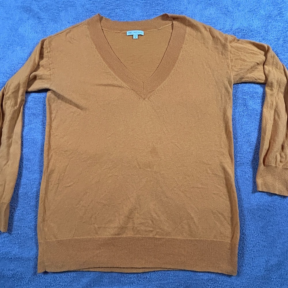 Gap Sweater Women's Medium V-Neck Camel Brown 90% Cotton 10% Cashmere Soft Read