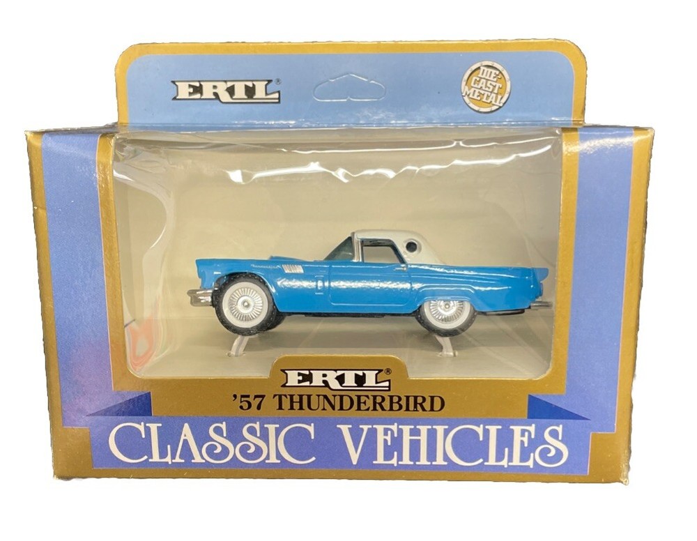 Ertl '57 Thunderbird Classic Vehicles 1:43 Scale Die Cast