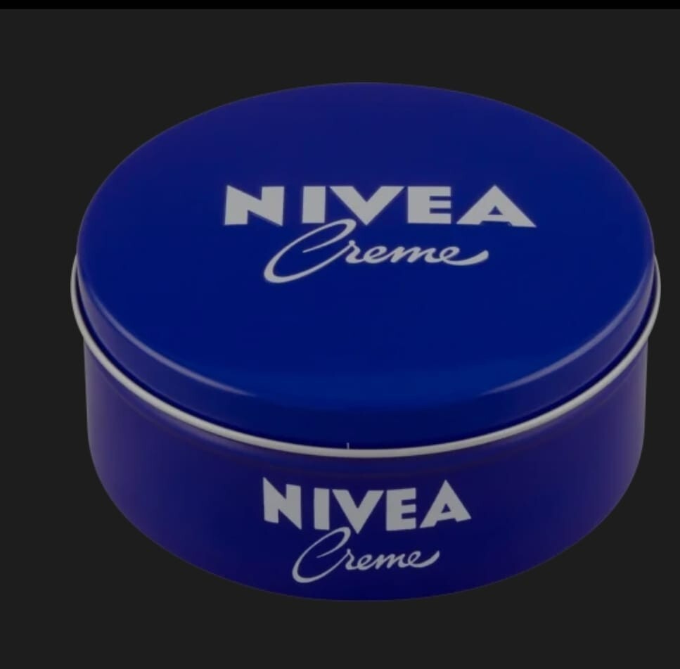Nivea Creme 250ml Intense Moisturising Face & Body Cream for Deep Hydration