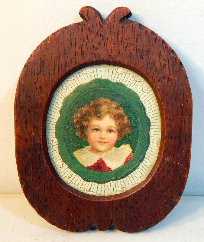 Antique Hand Made Tramp Art Wooden Apple Design Frame w/Litho Print Early 1900s