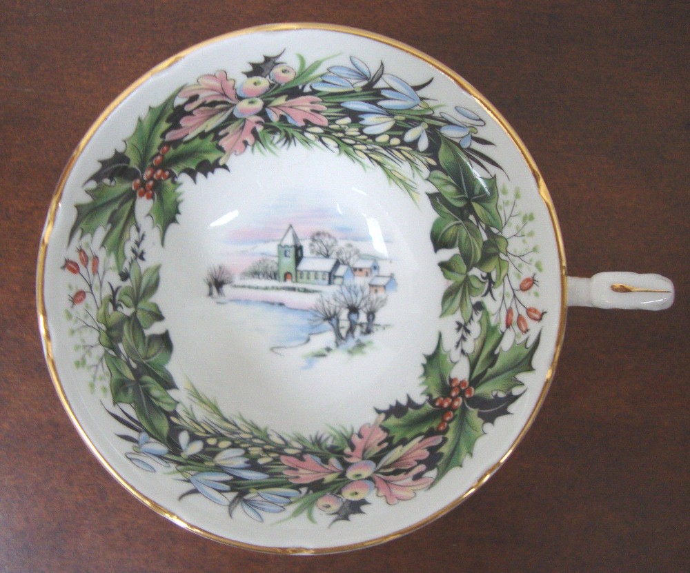 Winter Scene Paragon Seasonal Greetings Tea Cup  -image