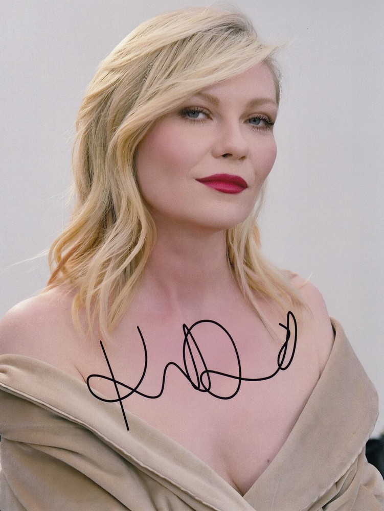 Kirsten Dunst Signed Auto 8 x 10  Photograph
