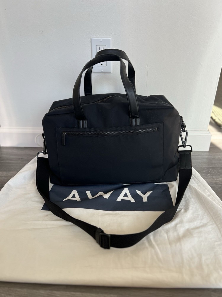 Away Everywhere Bag - Versatile Travel Companion for Any Adventure