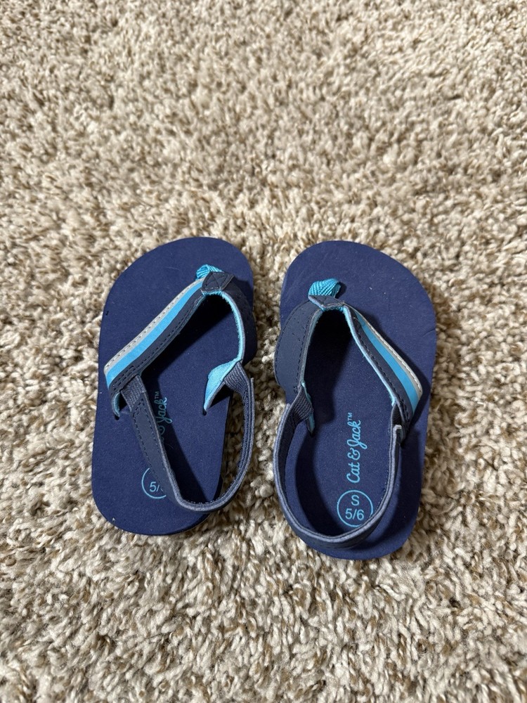 Cat & Jack Toddler Flip Flop Sandals Blue Size S 5/6 Lightweight Summer Shoes