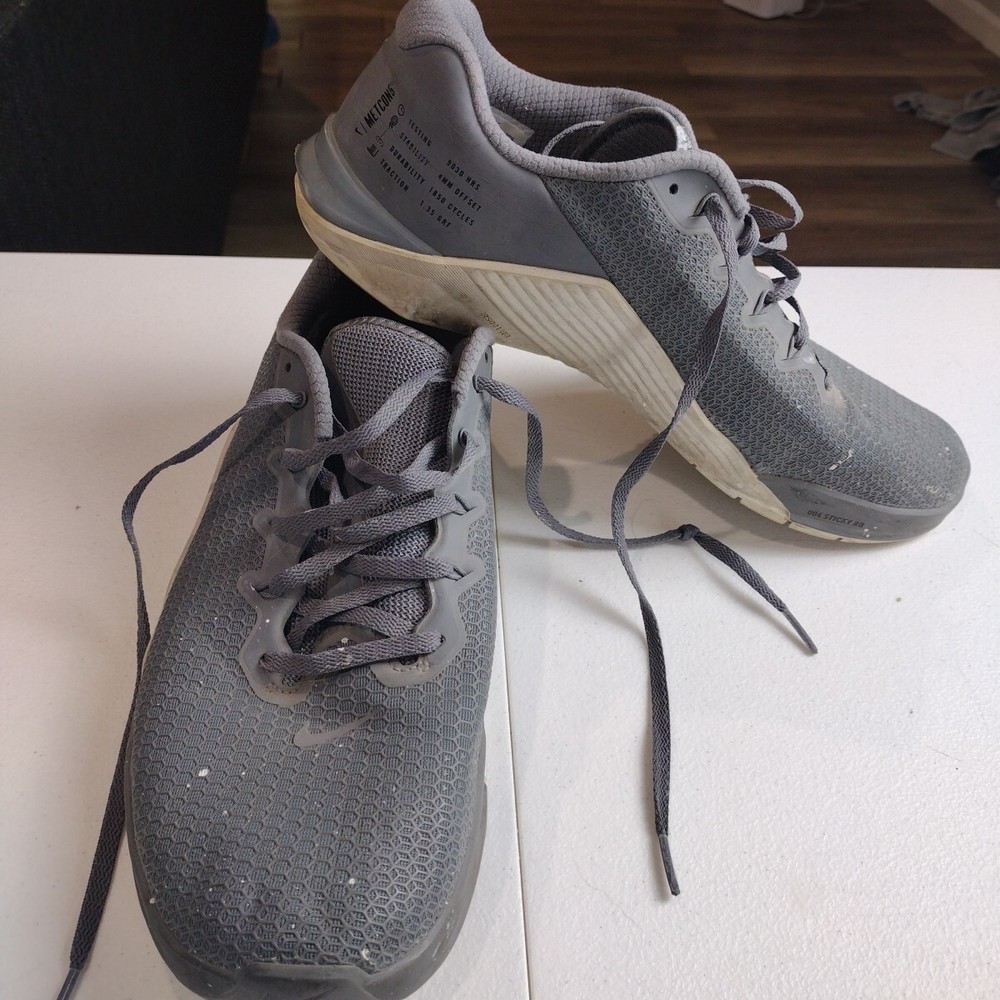 Nike Metcon 5 Men's Size 12 US Gray CrossFit Training Shoes AQ1189-091