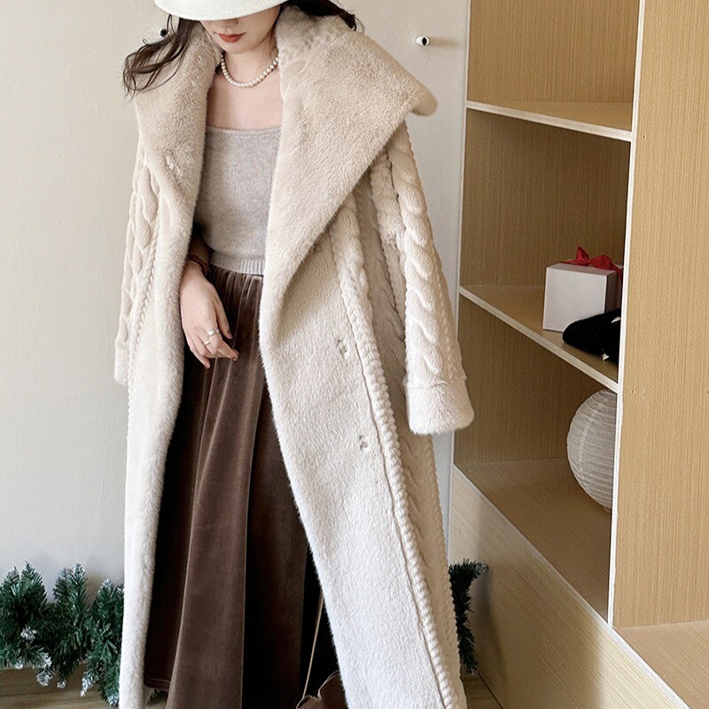 Mink Fur Lapel Womens Warm Trench Coat for Autumn Winter