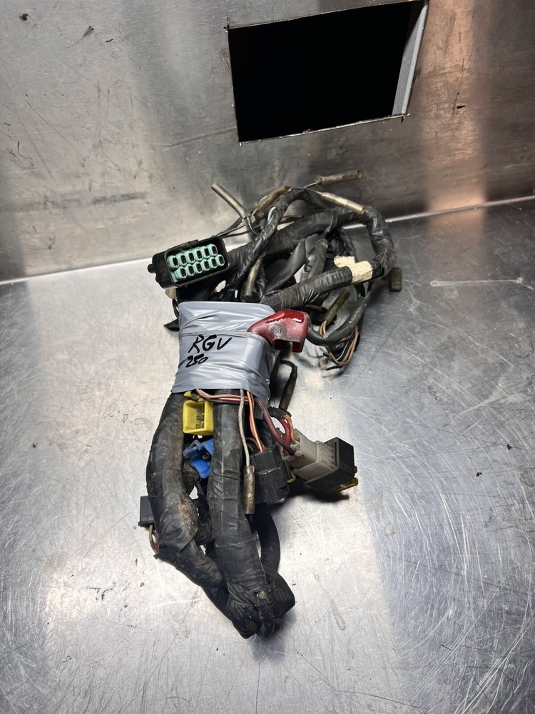 Suzuki RGV250 RGV 250 Wiring Harness Electrical Plugs Oem Original Loom