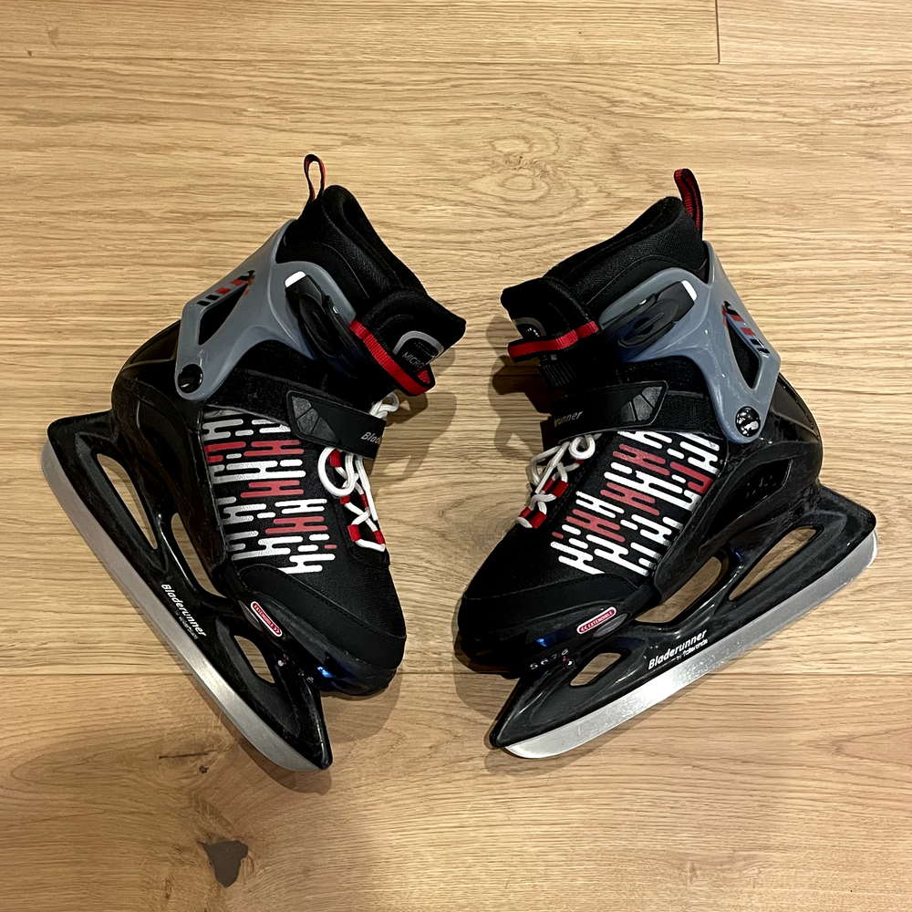 Bladerunner Youth Ice Skates Ajustable Size Y5-Y8