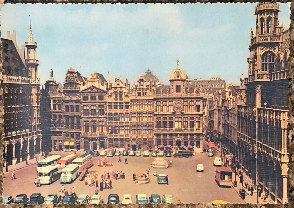 Brussels Belgium Postcard A Corner Of The Town Square Bruxelles Vintage Unposted