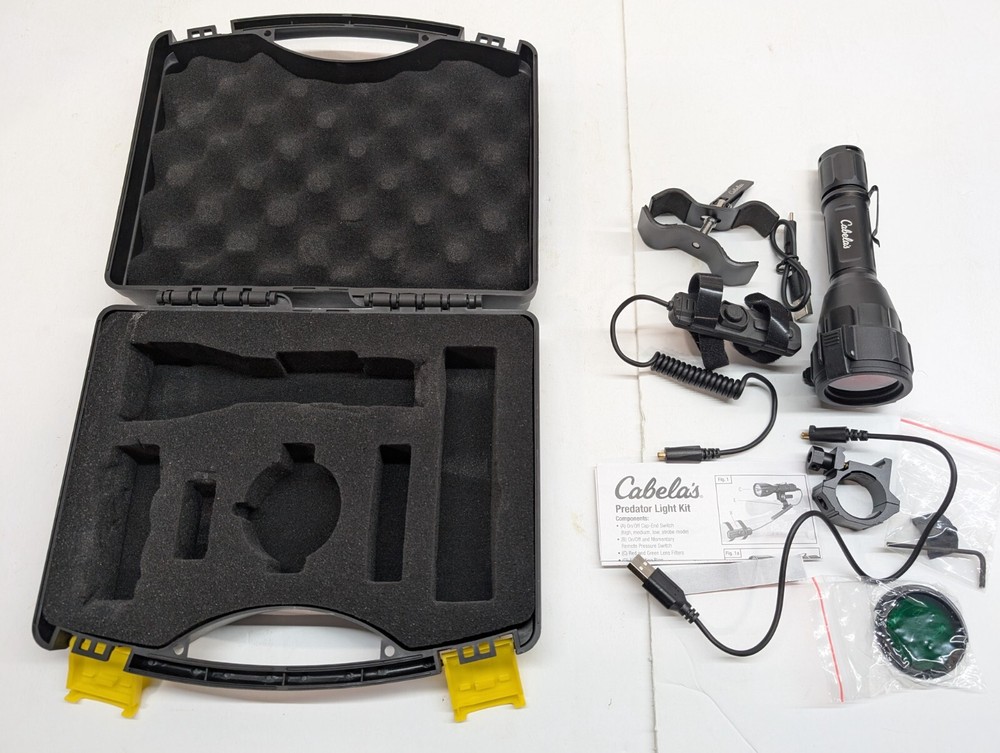 Cabela's Predator Light Kit 900 Lumens NOT WORKING FLASHLIGHT Case & Accessories