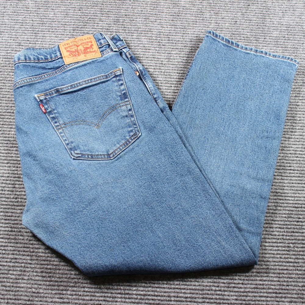 Levi’s 505 Regular Straight Men’s 36x29 Light Wash Zip Fly