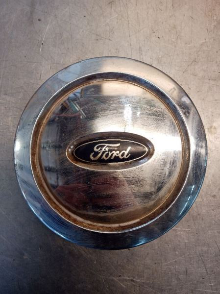 Center Cap from 2006 Ford EXPEDITION Wheel 8793696