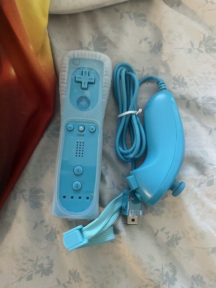Wireless Wii Remote Controller with Motion Plus - Ultimate Gamepad for Wii
