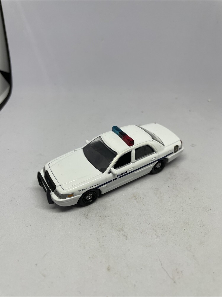 GREENLIGHT HOT PURSUIT 2009 FORD CROWN CHEYENNE WYOMING INTERCEPTOR POLICE Loose