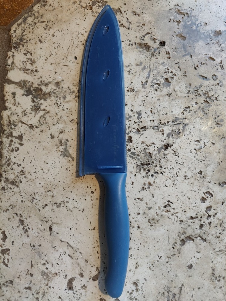 Pampered Chef Blue Nonstick Coated Chef Knife with Protective Sheath