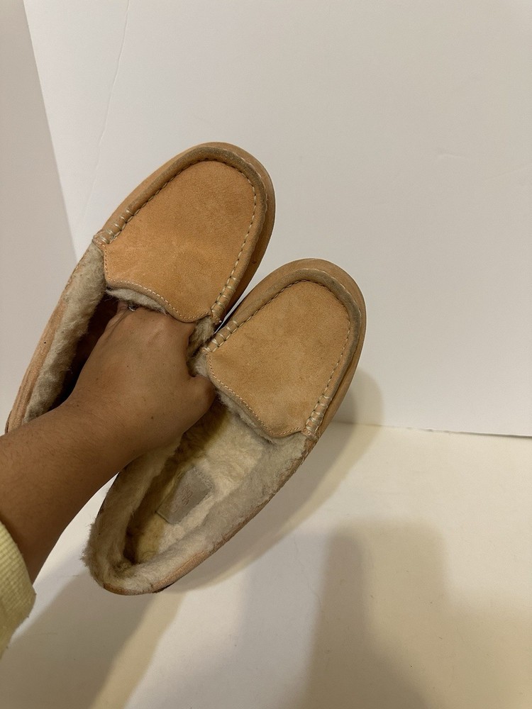 UGG Ansley shearling-lined suede moccasin slippers In Light Pink