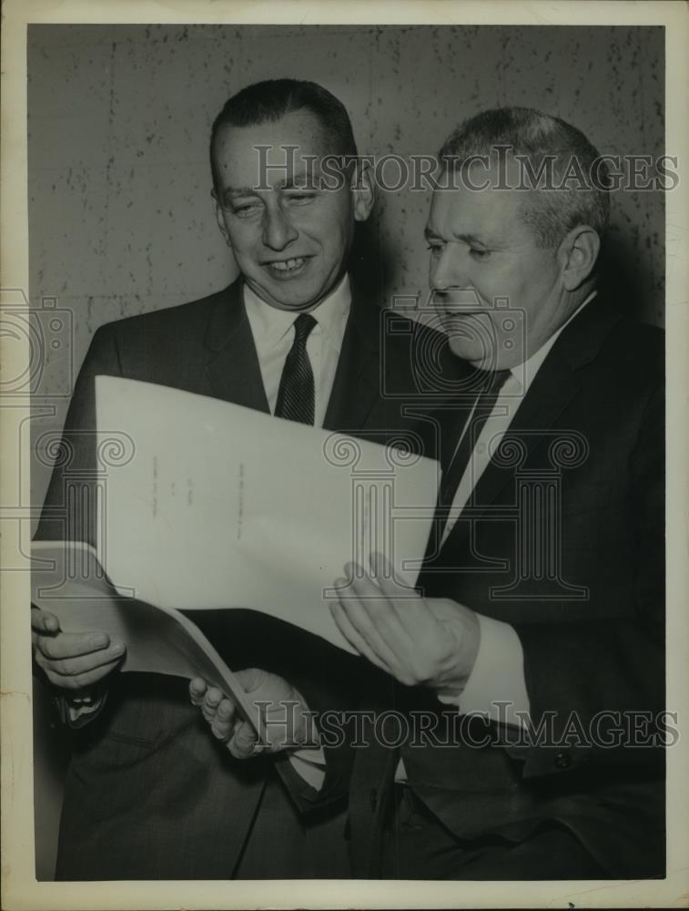 1963 Press Photo New York Governor Malcolm Wilson - tua02963