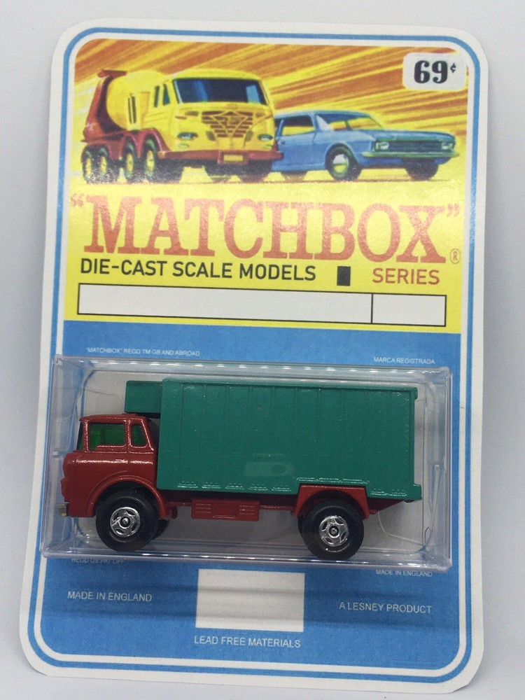 Vintage Lesney Matchbox 44 Custom  Superfast Refrigerator Truck Blister Pack