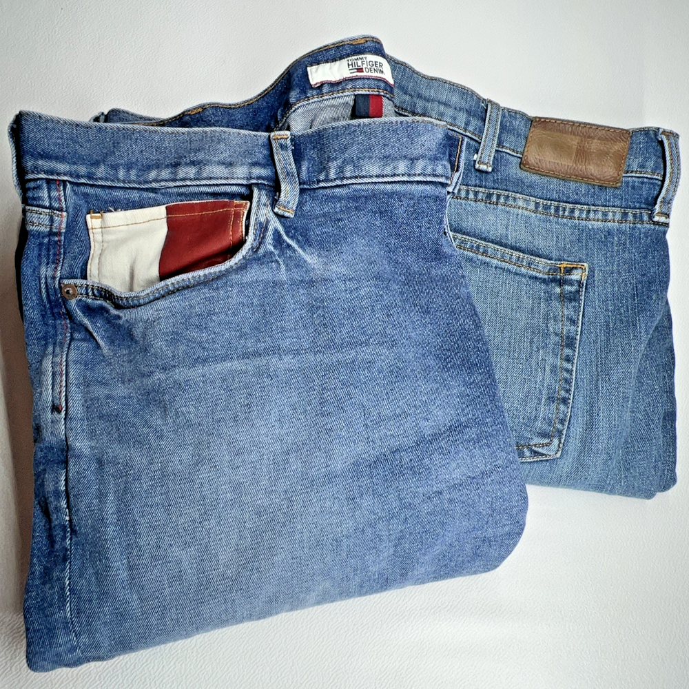 Tommy Hilfiger Mens Jeans Size 40x30 Blue Straight Leg Relaxed Slim Fit 2-Pair Lot