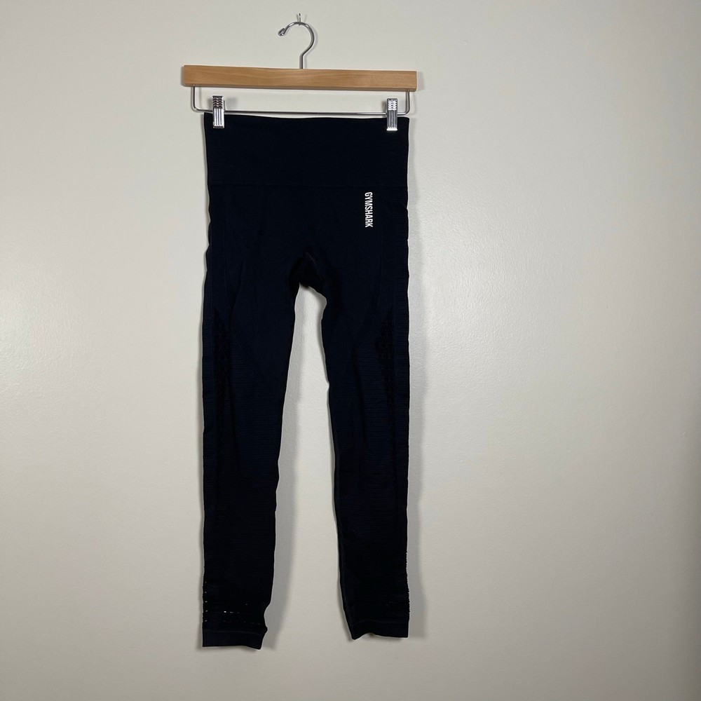 Gymshark Energy Seamless Cropped Leggings - Black High-Waisted Workout Leggings