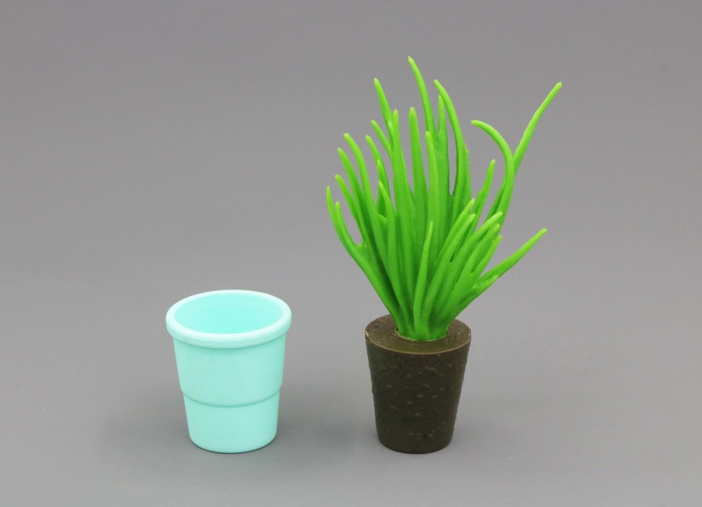 American girl Blaire Herb Garden CHIVES Plant & POT set for 18'' doll