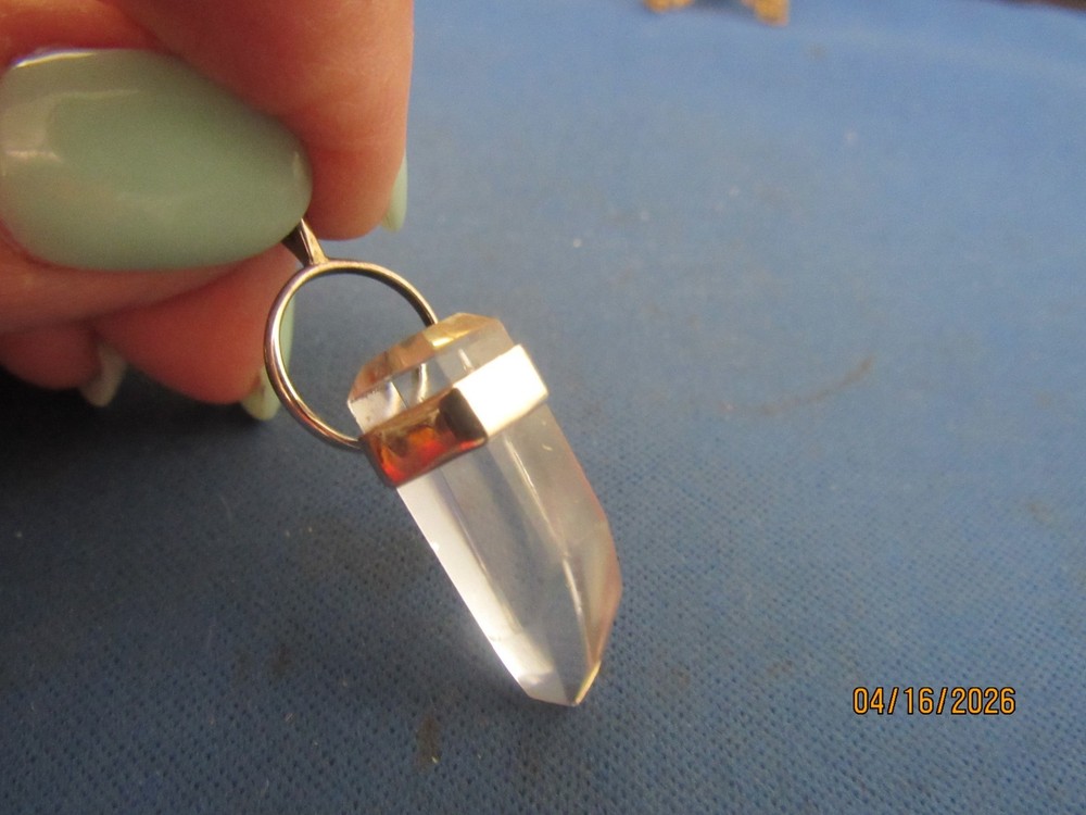Vintage Sterling Silver Beautiful Crystal Point Pendant