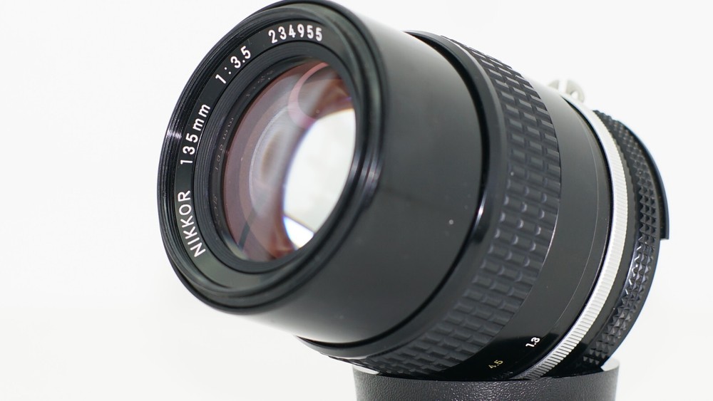 High-Quality Nikon Ai Nikkor 135mm F3.5 Manual Focus Telephoto Lens Japan Import